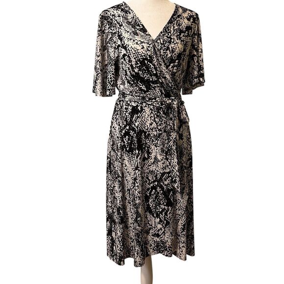 Donna Morgan Short Sleeve Dress Snake Skin Print Faux Wrap Size 8 EUC - Picture 10 of 10